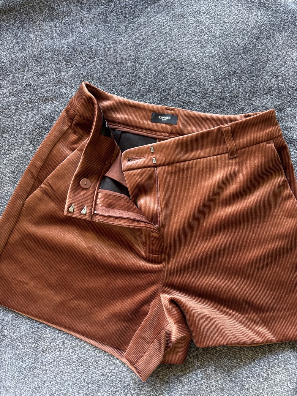 Express High-Waist Corduroy Shorts in Rust Brown